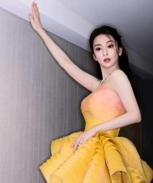 中国模特前十名排名揭晓，星光熠熠，魅力无限