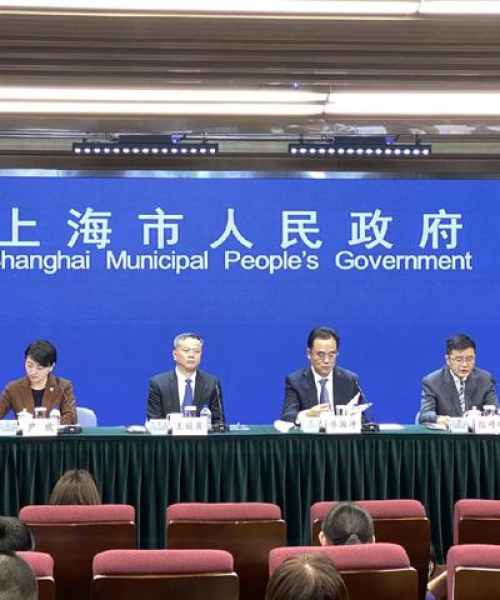 农业科技公司如何利用行业数据提升竞争力与效率